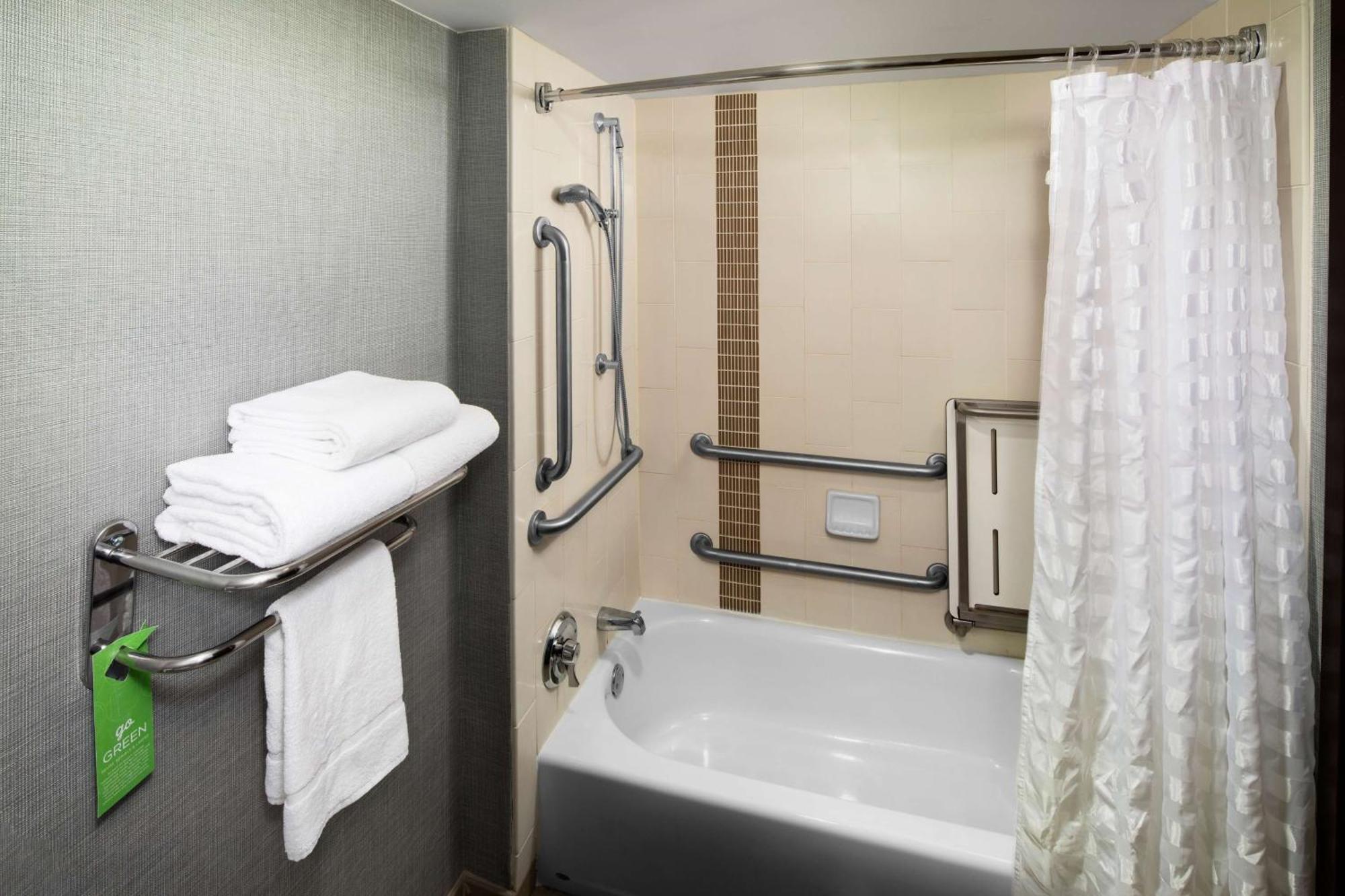 Hyatt Place Dallas Park Central Extérieur photo